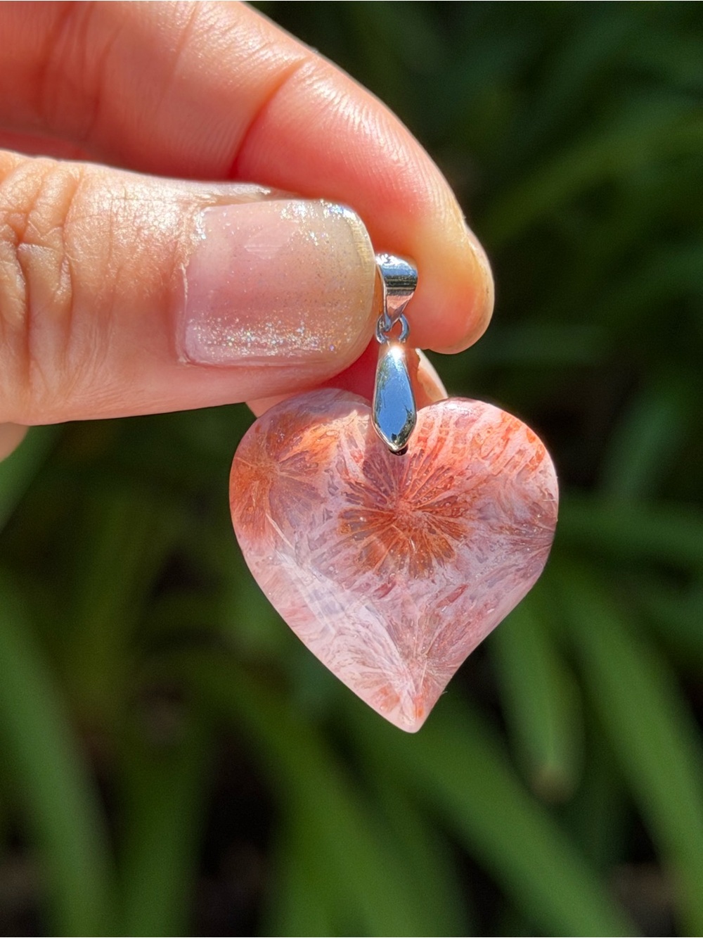 Handcrafted Pink Heart Pendant Necklace - Elegant Women's Jewelry Palo